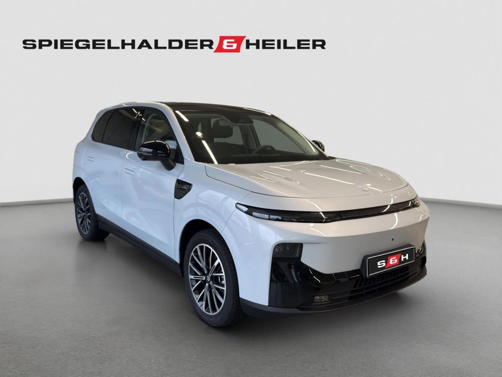 Leapmotor B10