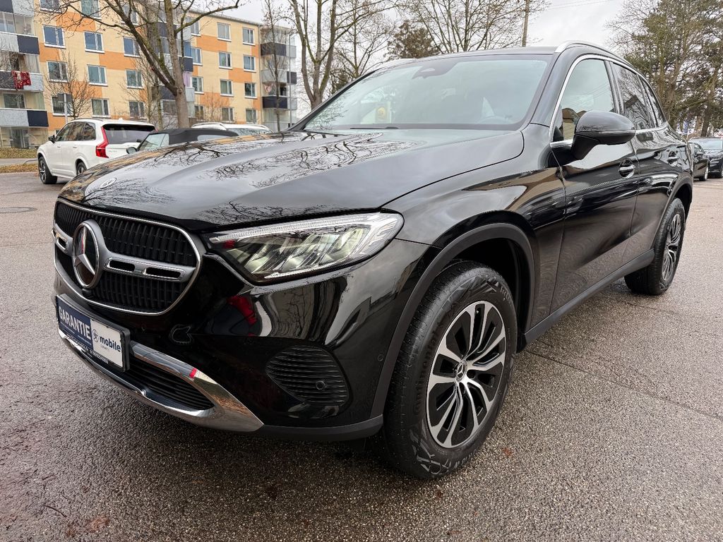 Mercedes-Benz GLC 220 2024