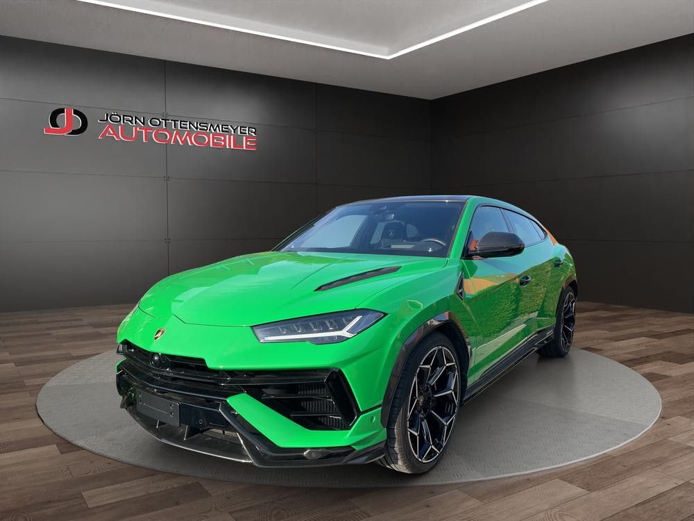 Lamborghini Urus 2024