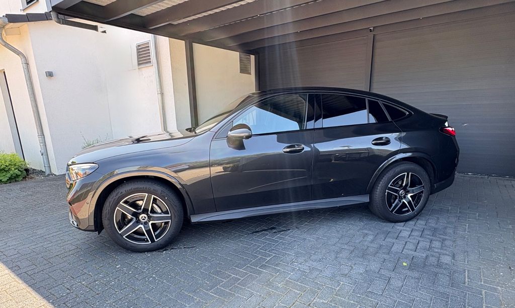 Mercedes-Benz GLC 220 2025