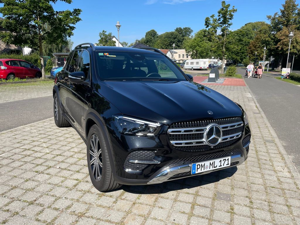 Mercedes-Benz GLE 300 2025