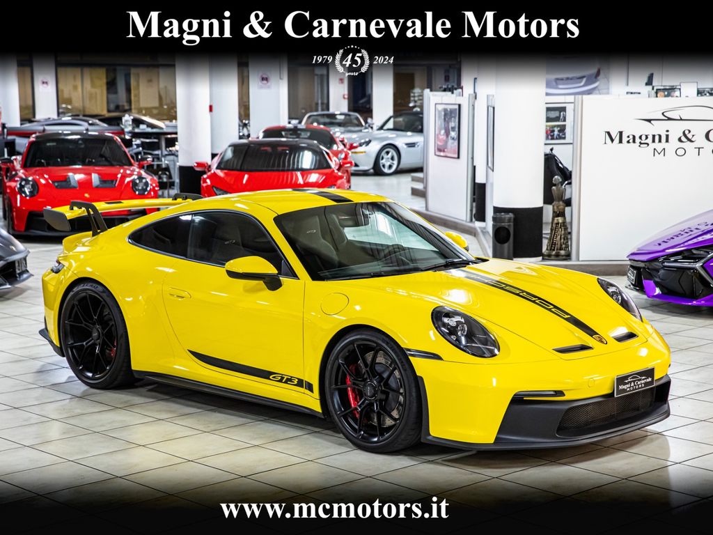 Porsche 992 2023