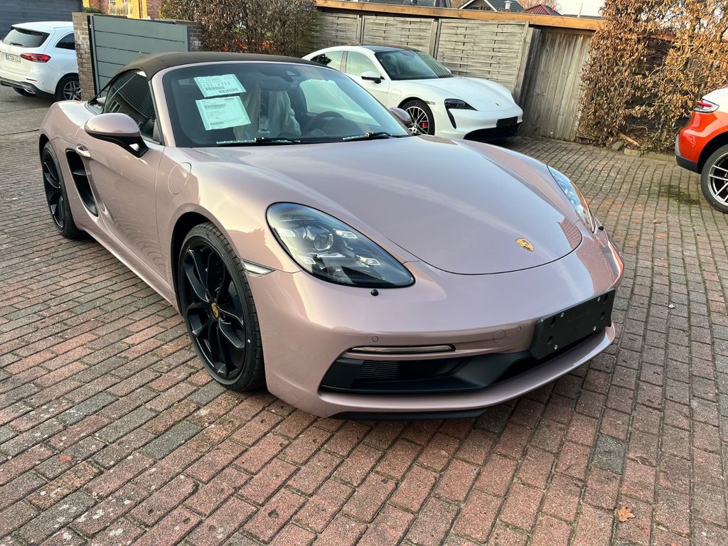 Porsche Other 2025