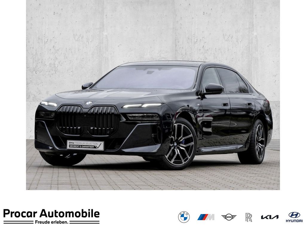 BMW 740 2023
