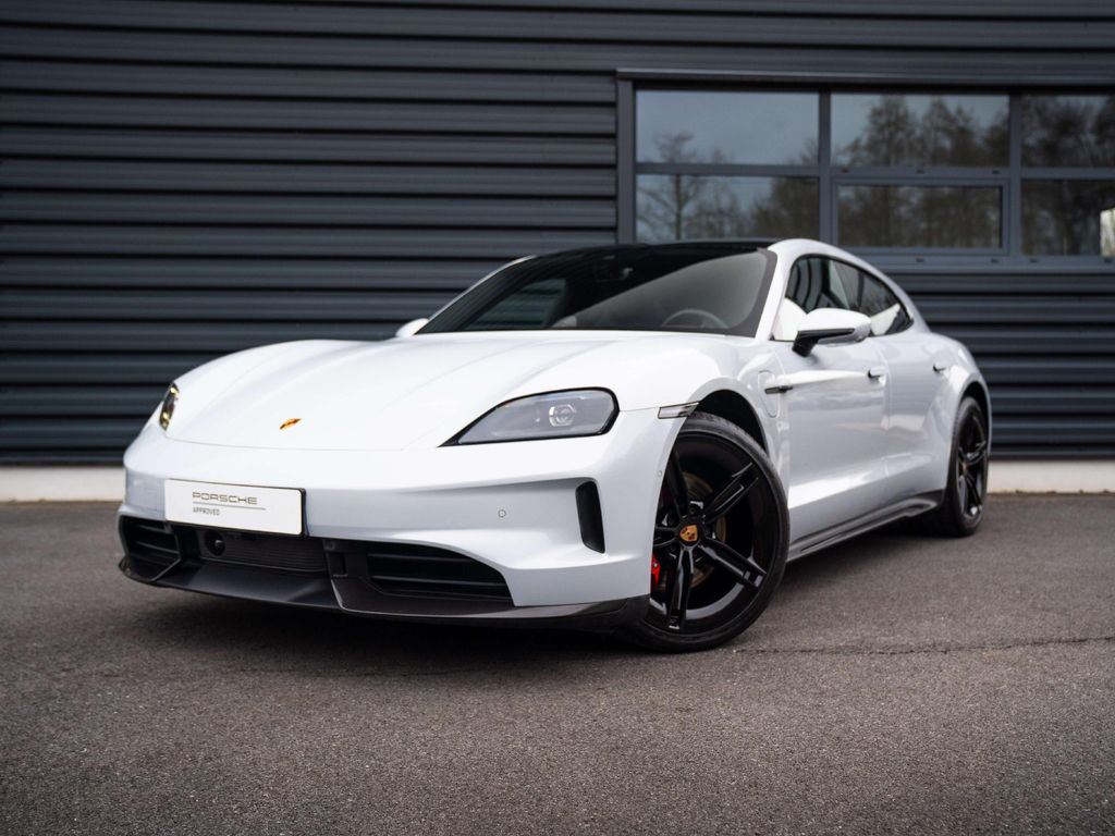Porsche Taycan 2025