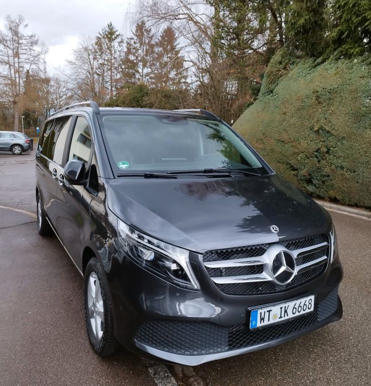 Mercedes-Benz V 220 2023
