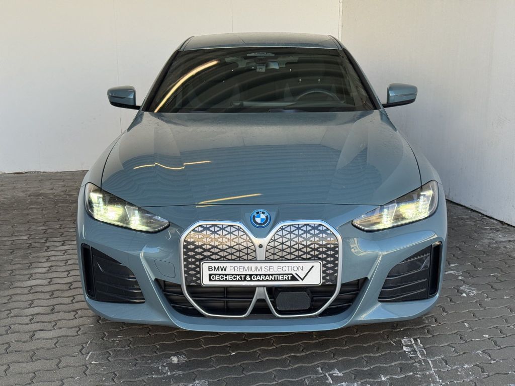 BMW i4 2025