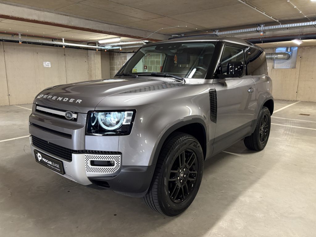 Land Rover Defender 2023
