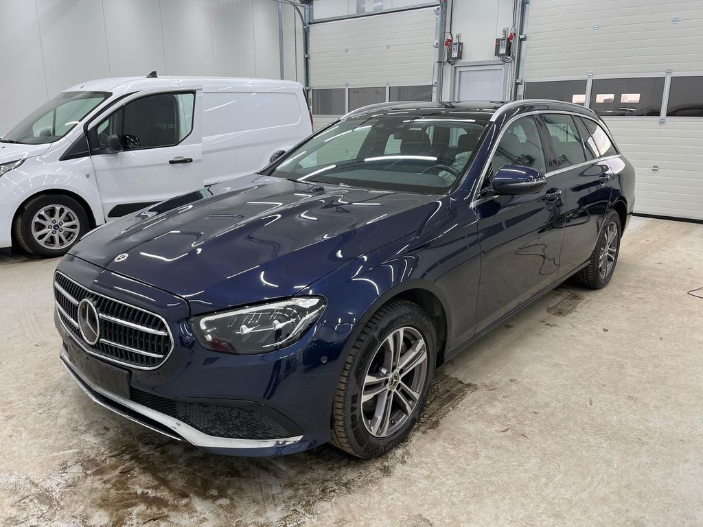 Mercedes-Benz E 300 2023