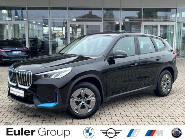 BMW iX1 2023