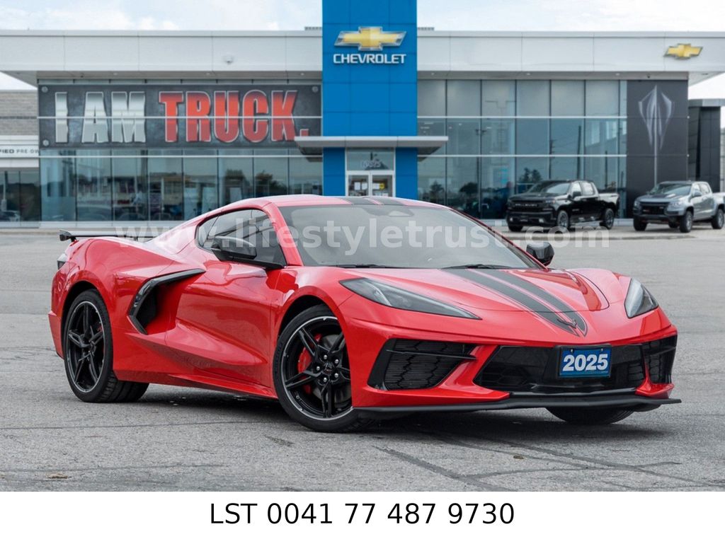 Corvette C8 2025
