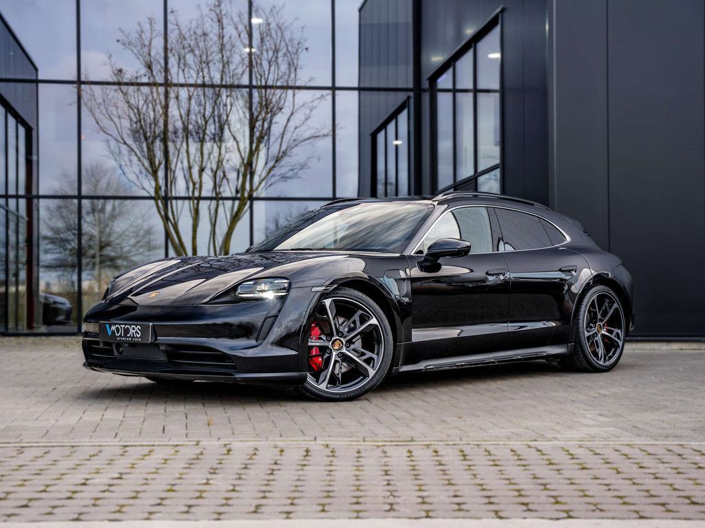 Porsche Taycan 2022