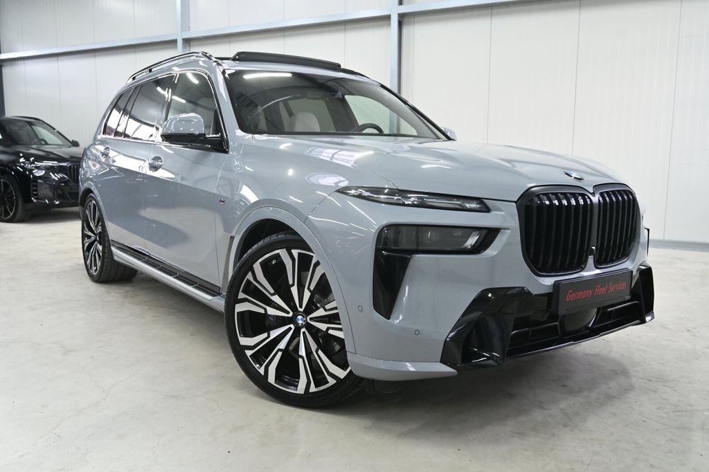 BMW X7 2025