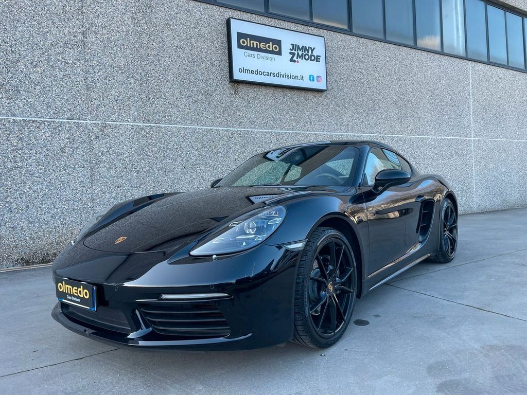 Porsche Cayman 2021
