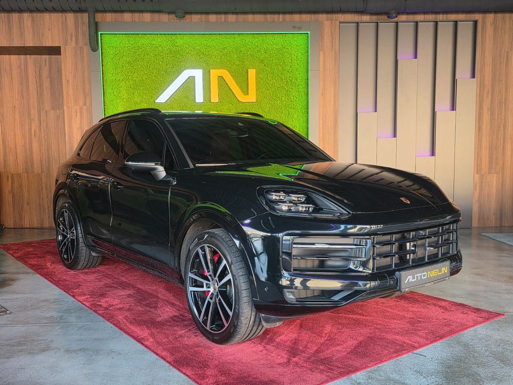 Porsche Cayenne 2025