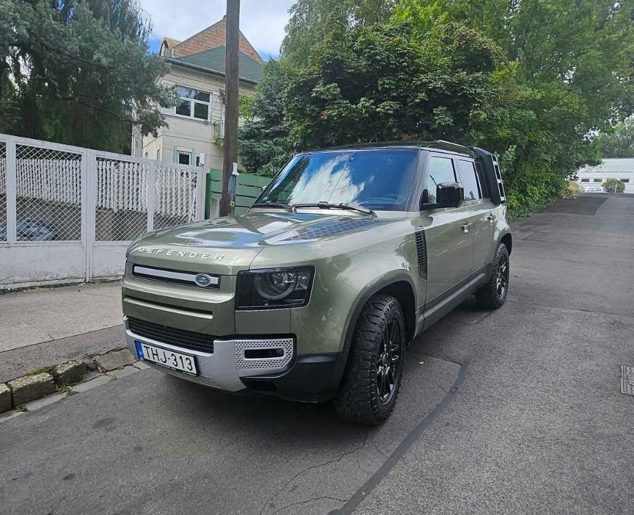Land Rover Defender 2022