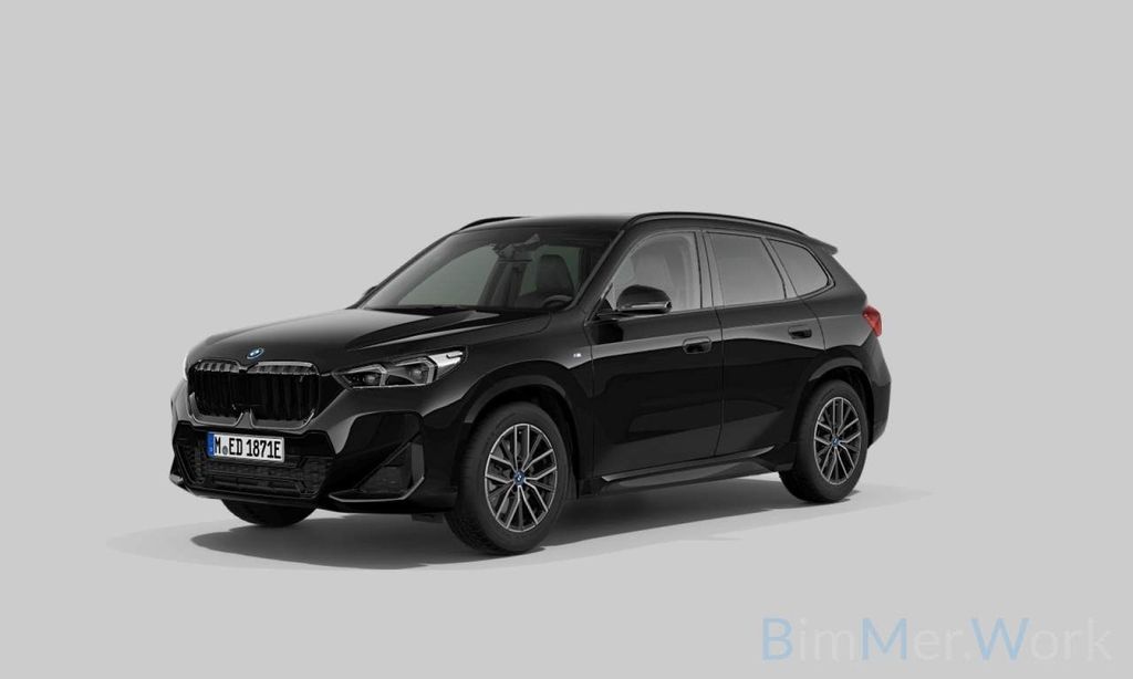 BMW iX1 2023
