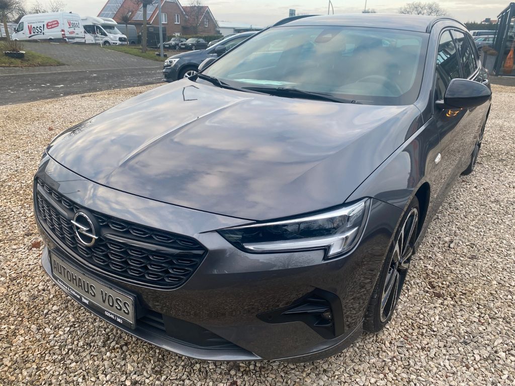 Opel Insignia 2022