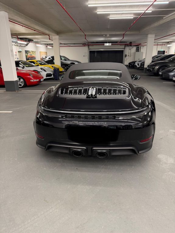 Porsche 992 2025