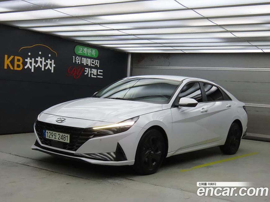 Hyundai AVANTE 2021