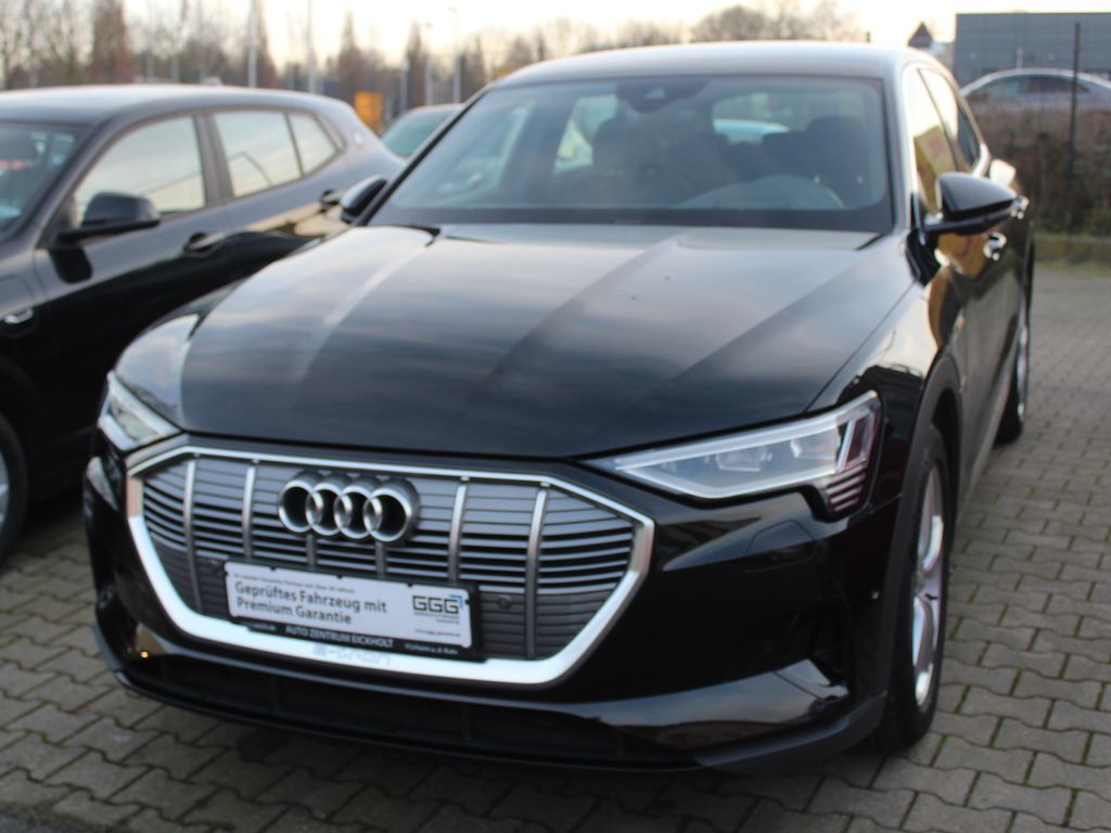 Audi e-tron 2023
