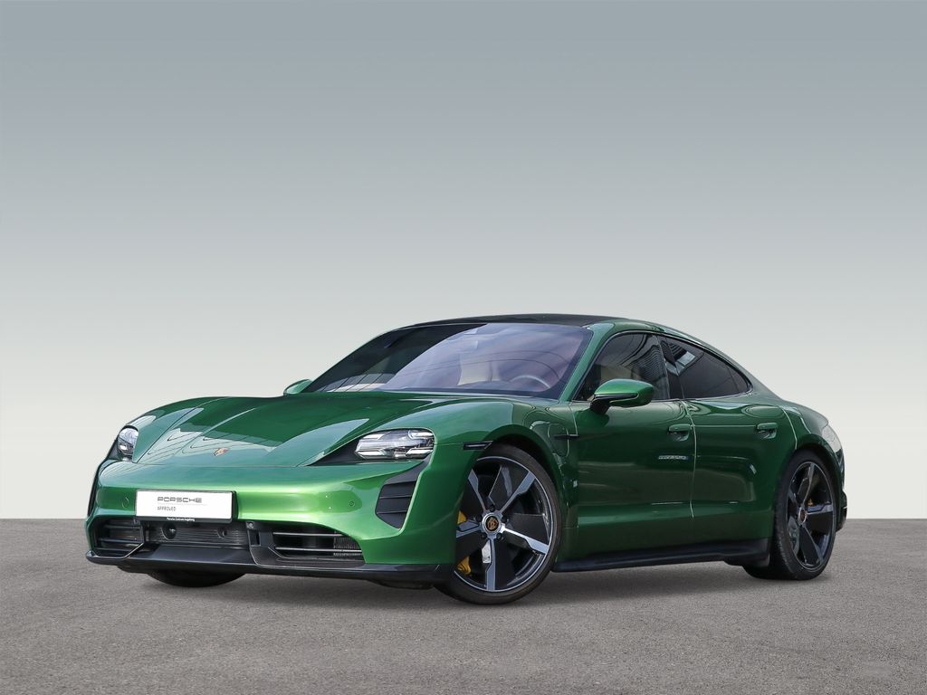 Porsche Taycan 2022