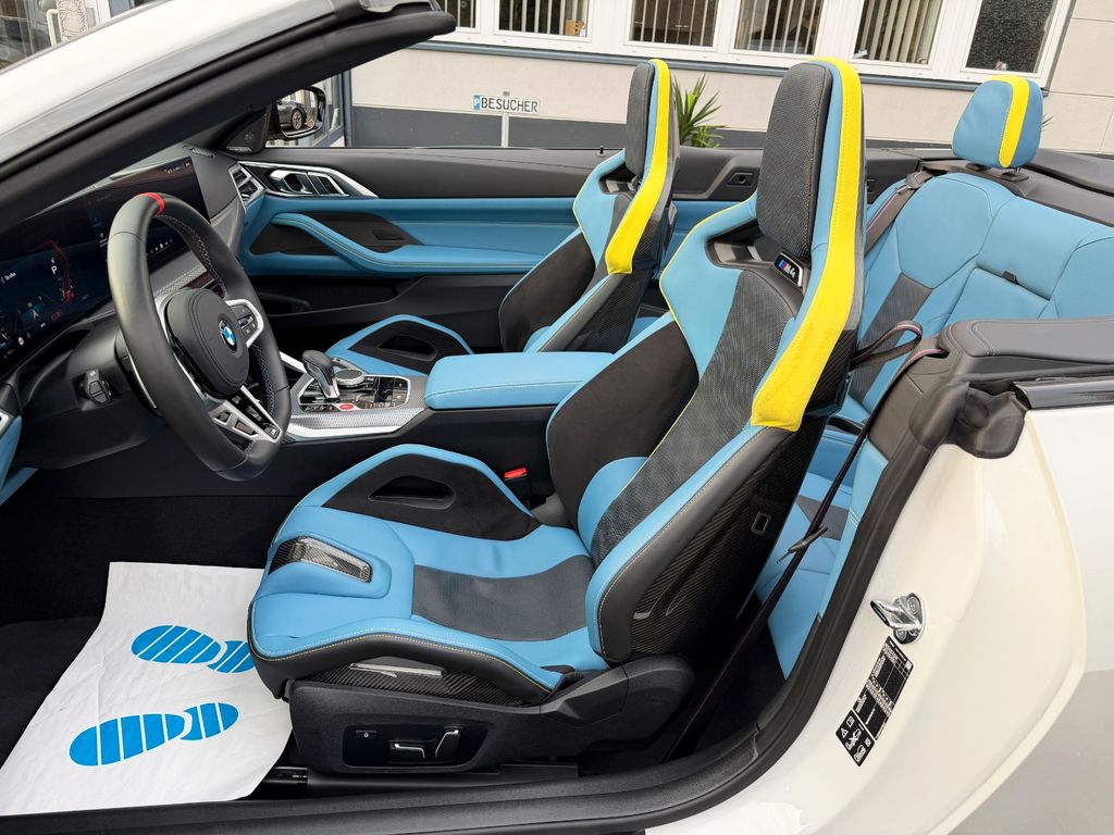 BMW M4 2025
