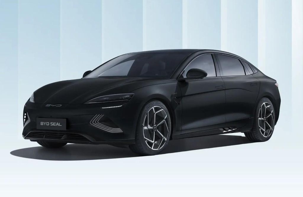 BYD SEALION 7