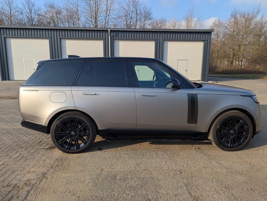 Land Rover Range Rover 2024