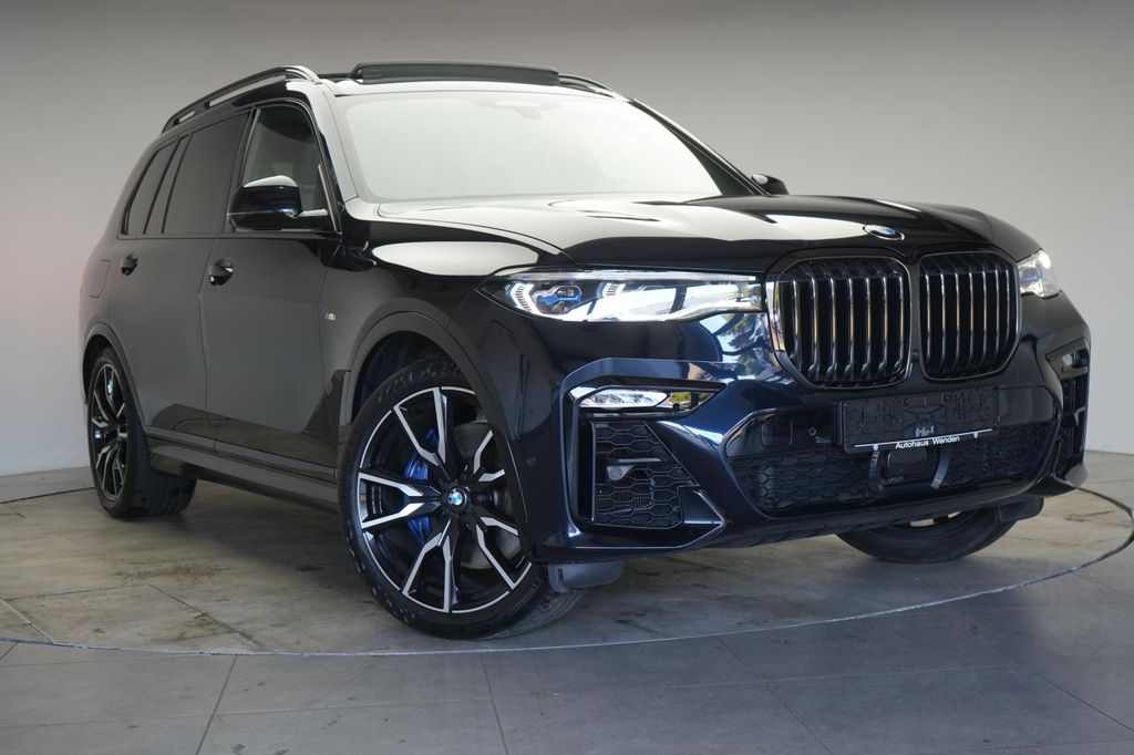 BMW X7 2021