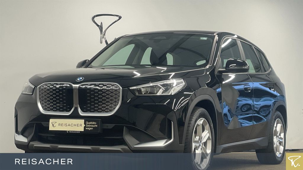 BMW iX1 2023