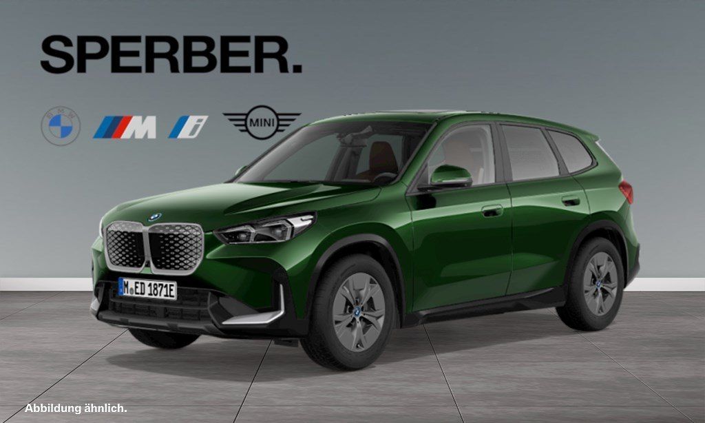 BMW iX1 2024