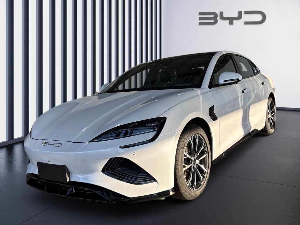 BYD SEAL