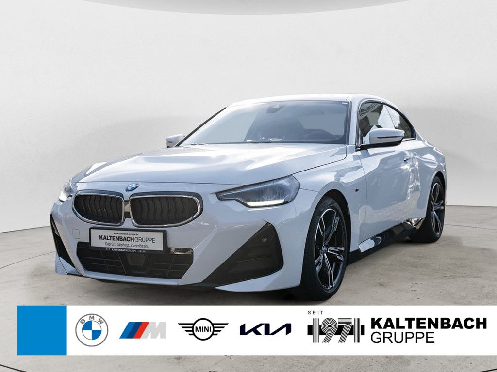 BMW 220 2023