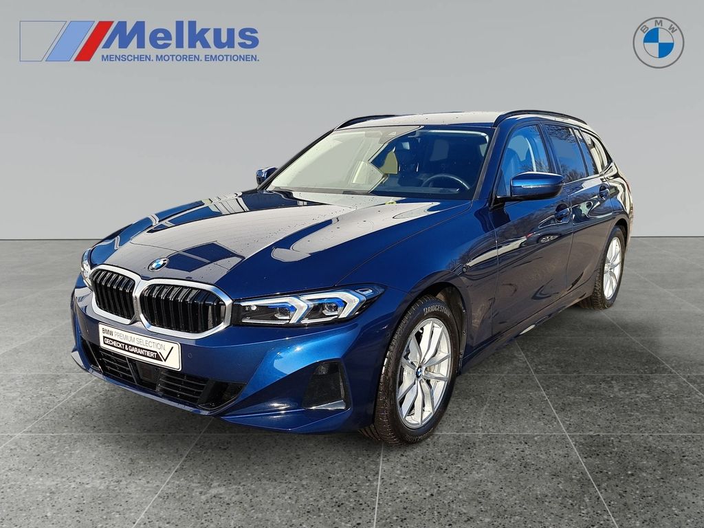 BMW 330 2022