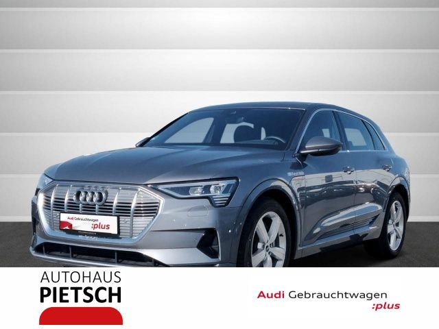 Audi e-tron 2022
