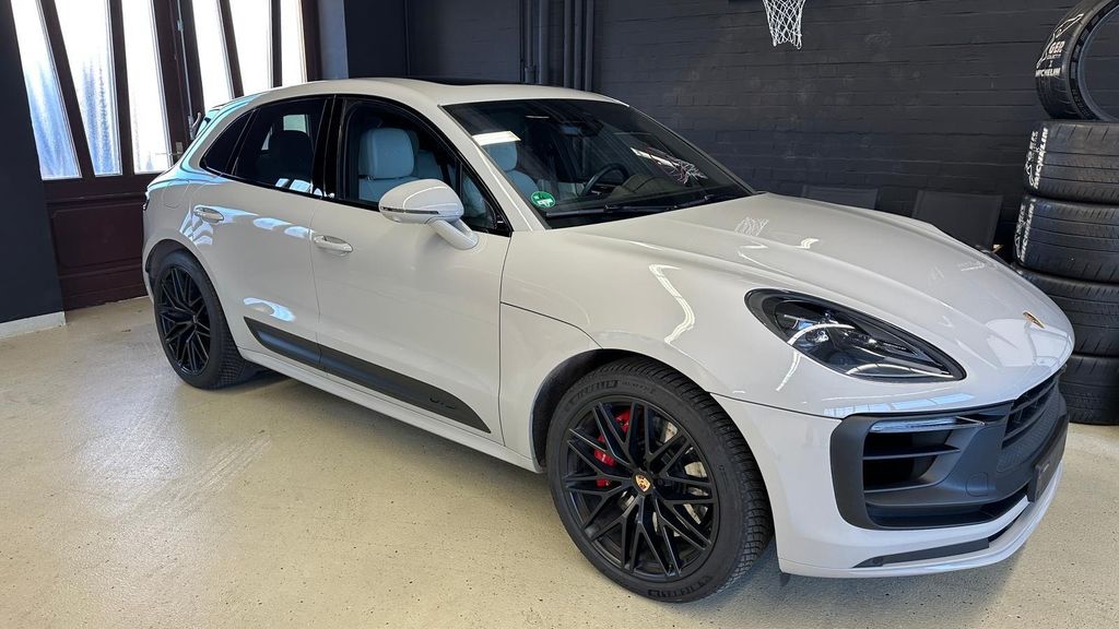 Porsche Macan 2024