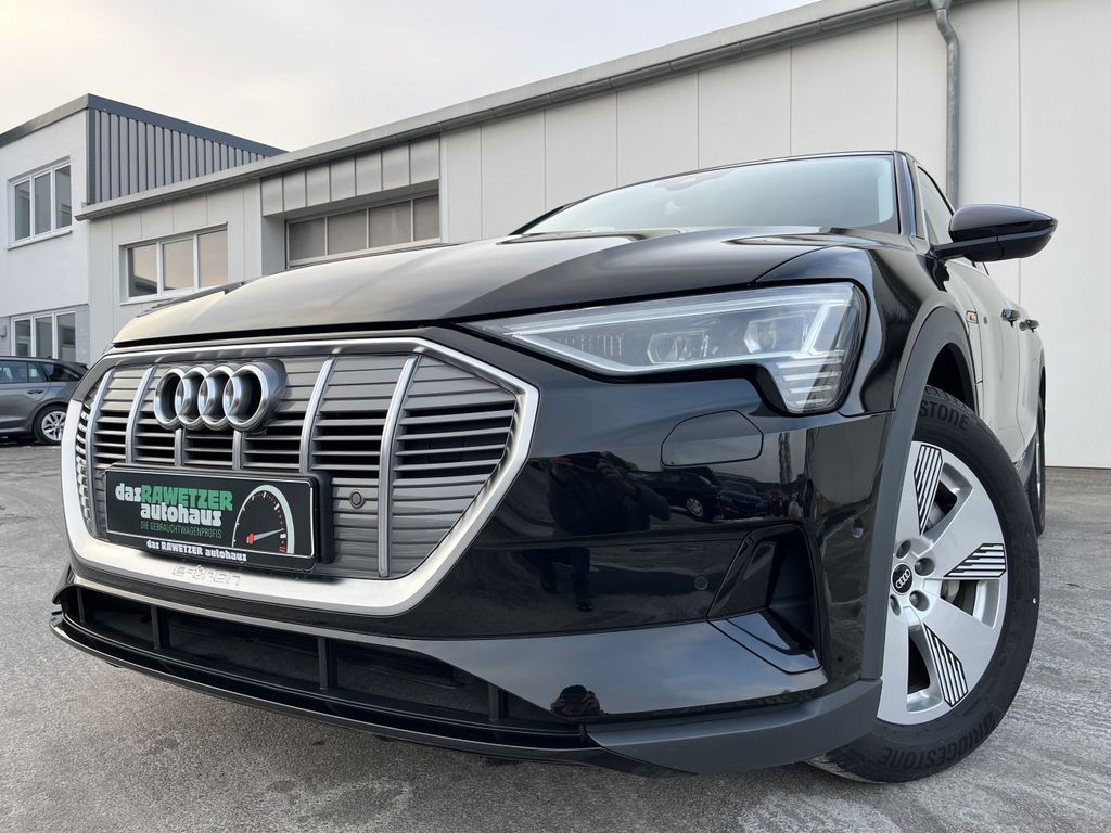 Audi e-tron 2022