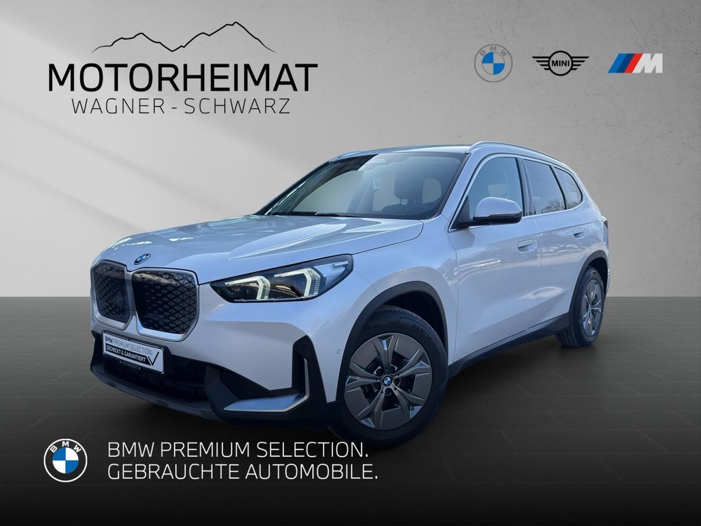 BMW iX1 2023