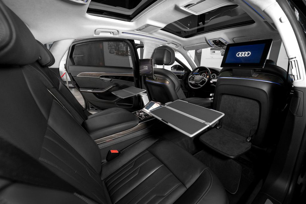 Audi A8 2022