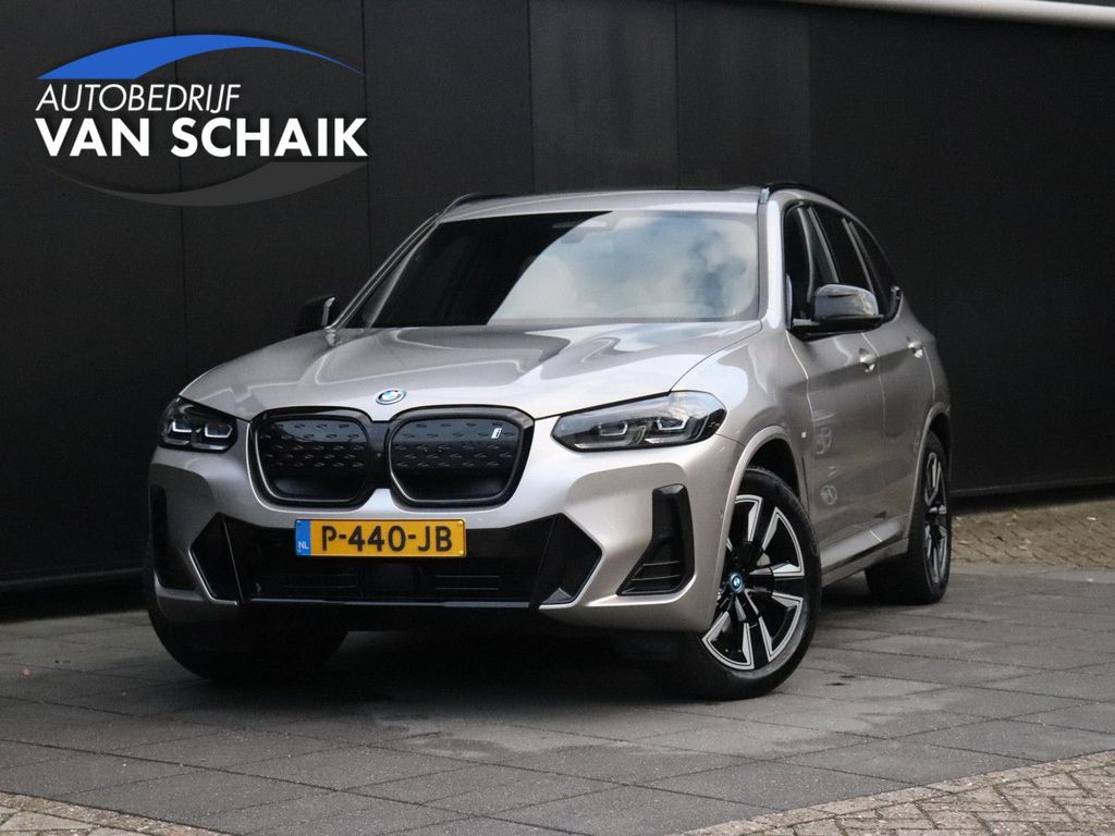 BMW iX3 2022
