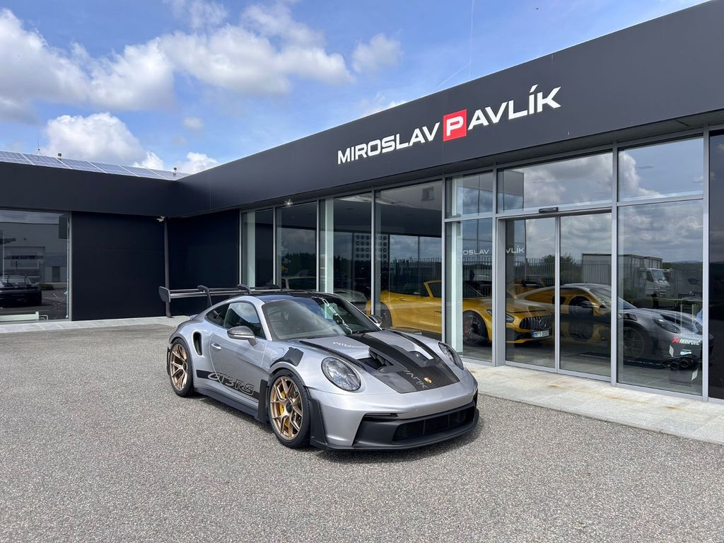 Porsche 911 2025