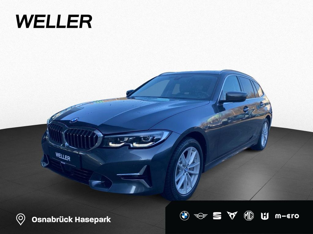 BMW 330 2022