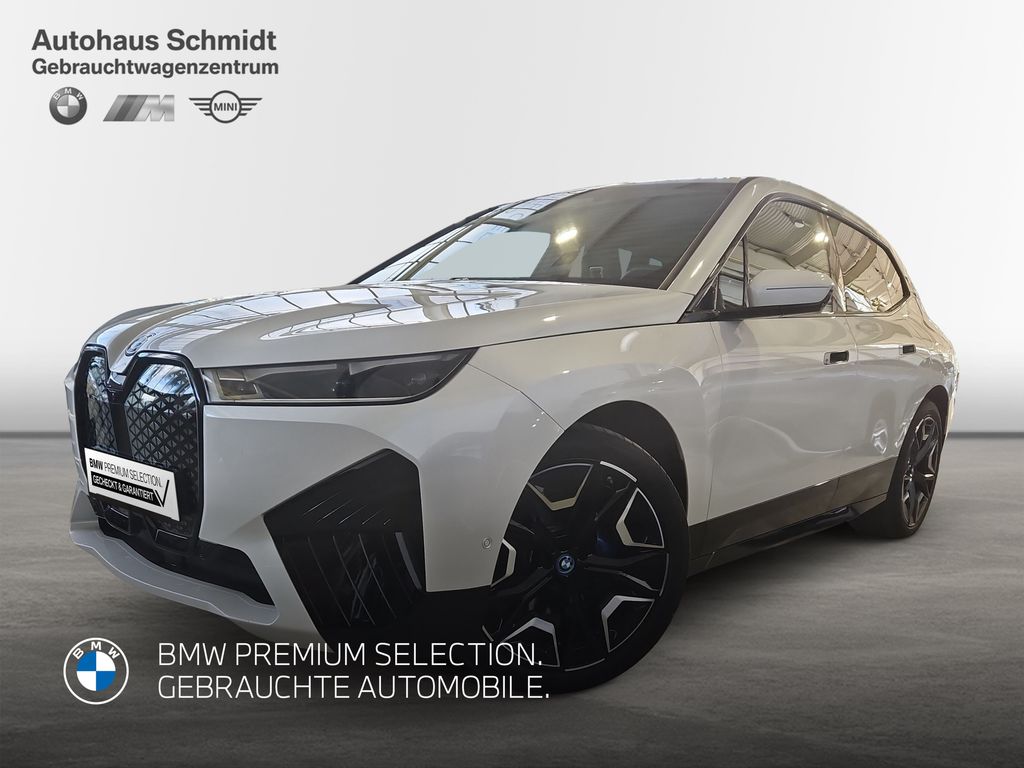 BMW iX 2023