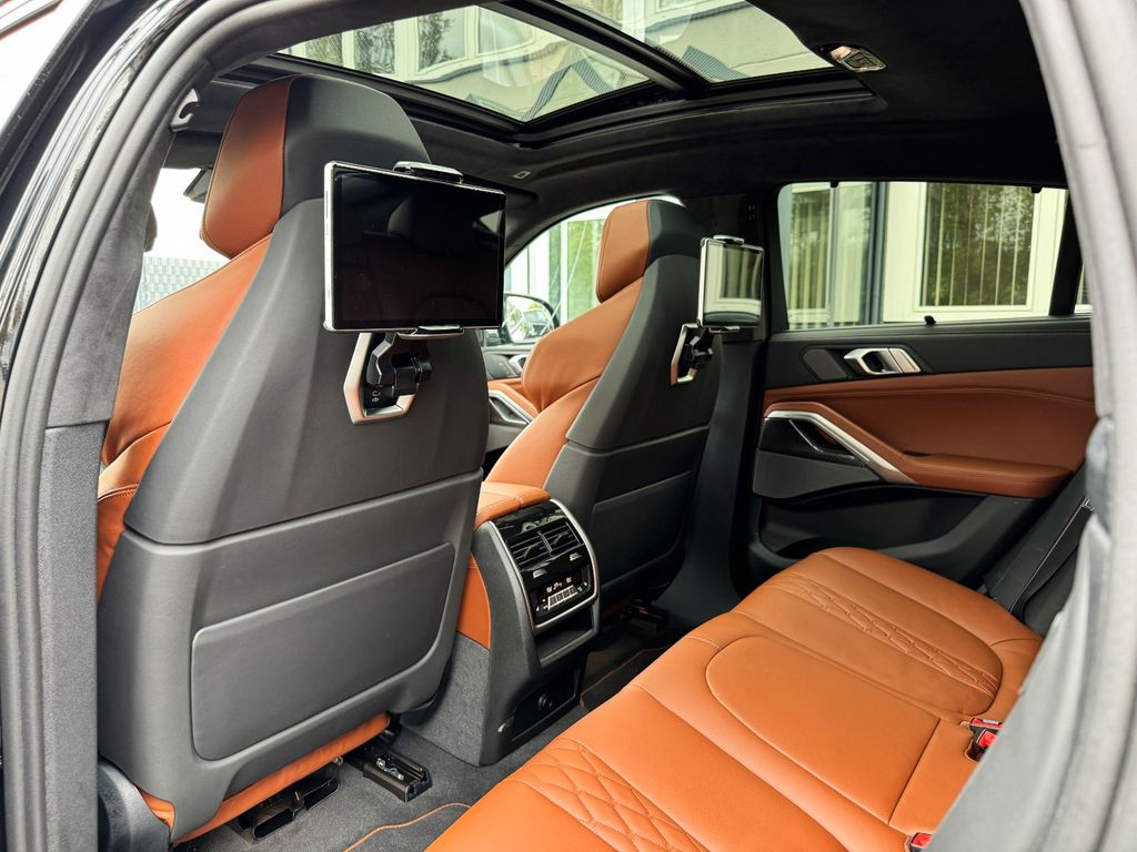 BMW X6 M60 2024