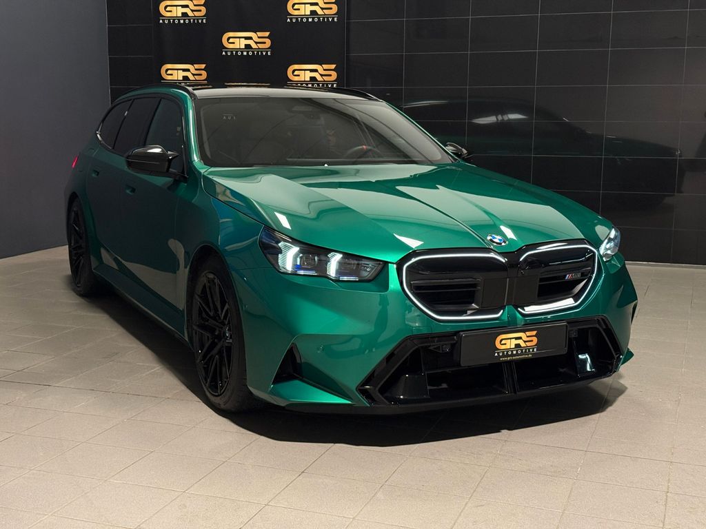 BMW M5 2025
