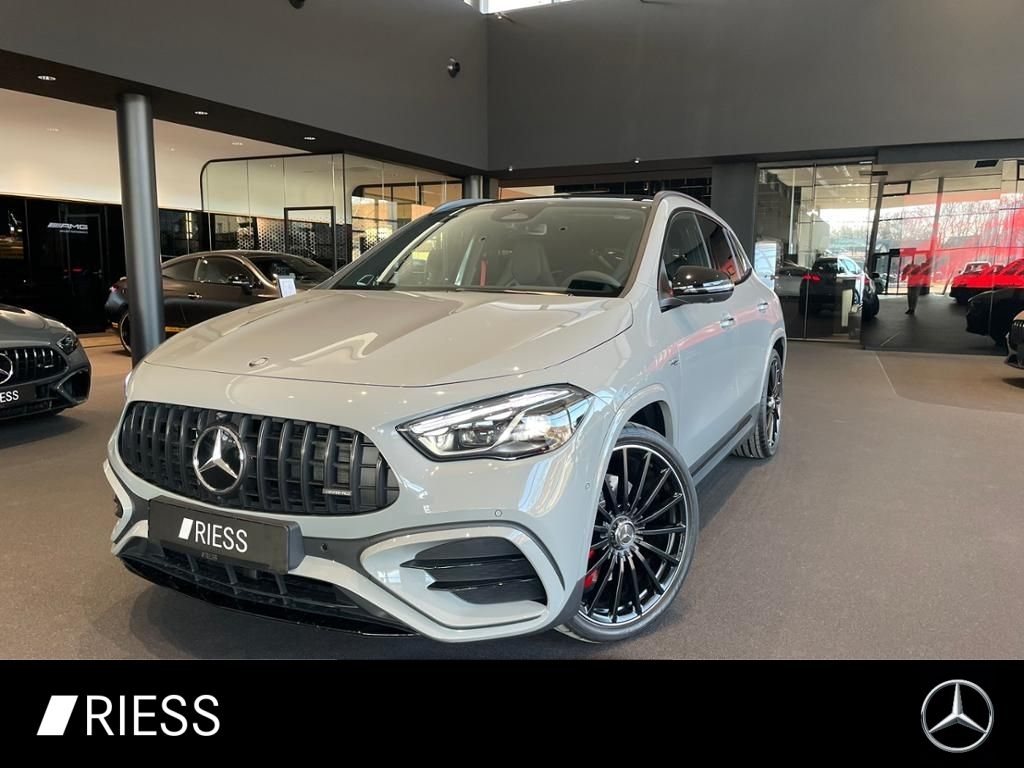 Mercedes-Benz GLA 35 AMG 2026