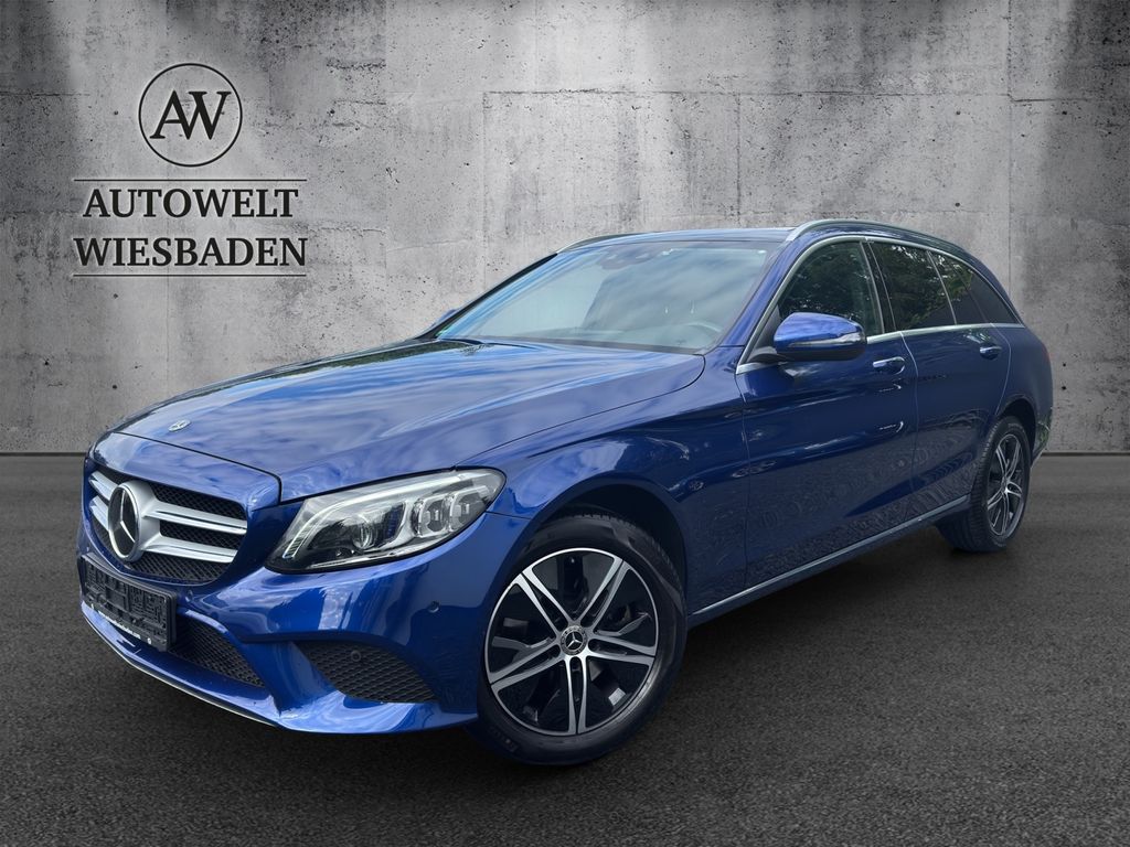 Mercedes-Benz C 300 2021