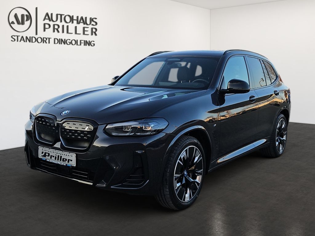 BMW iX3 2023