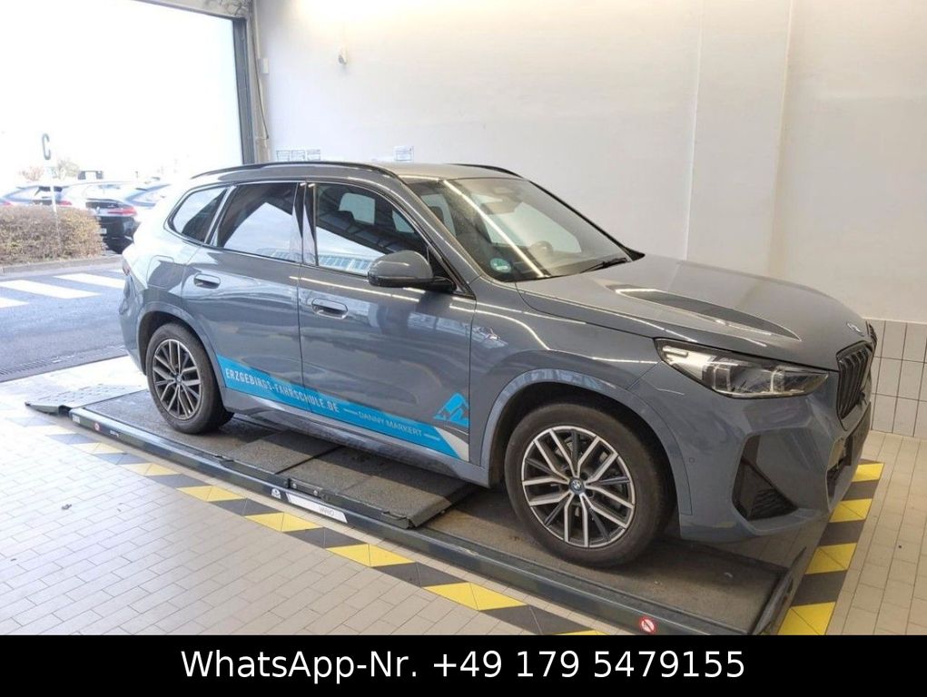BMW iX1 2023
